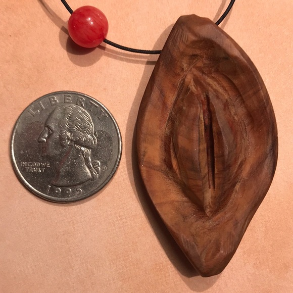 Hand carved Wooden Necklace - Picture 3 of 3
